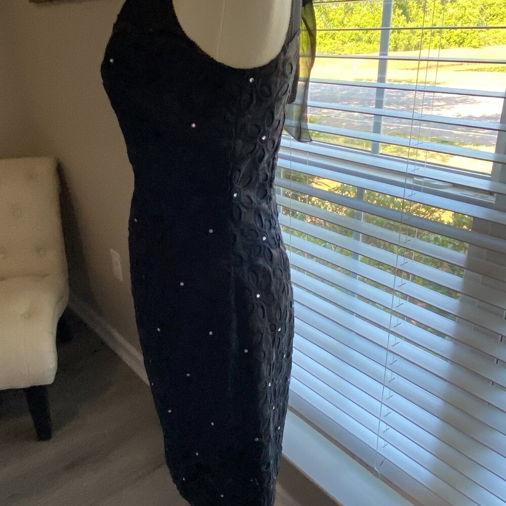 Sold!!!LILLY PULITZER BLACK DAISY FULTON EYELET DRESS SZ 2 - Picture 8 of 16